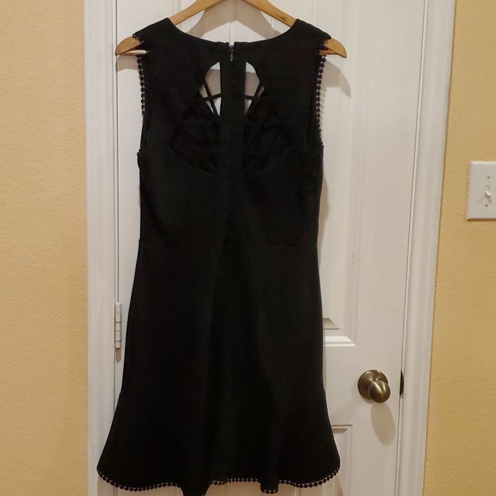 Adeline Rae mini Dress Size L - Picture 7 of 8